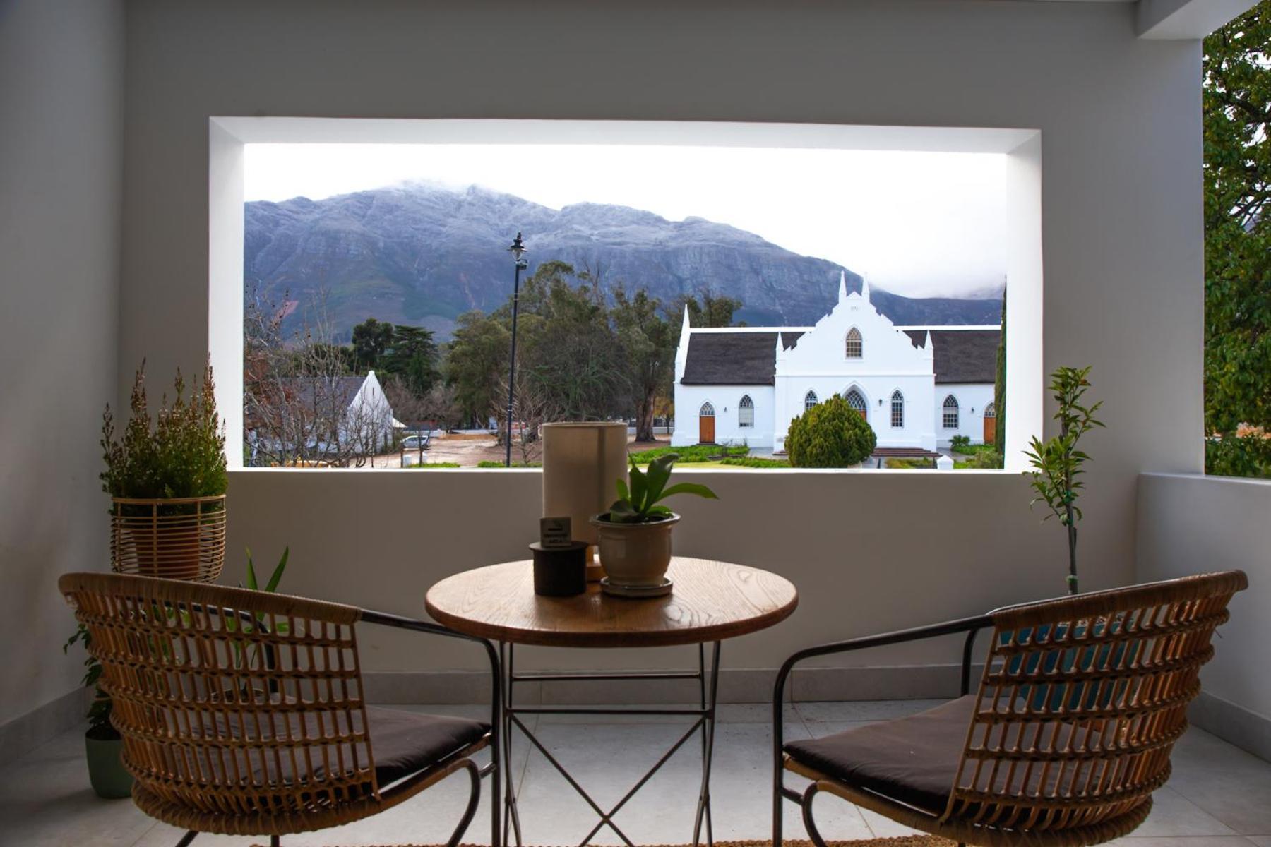 Le Petit Manoir Boutique Hotel Franschhoek Exterior photo